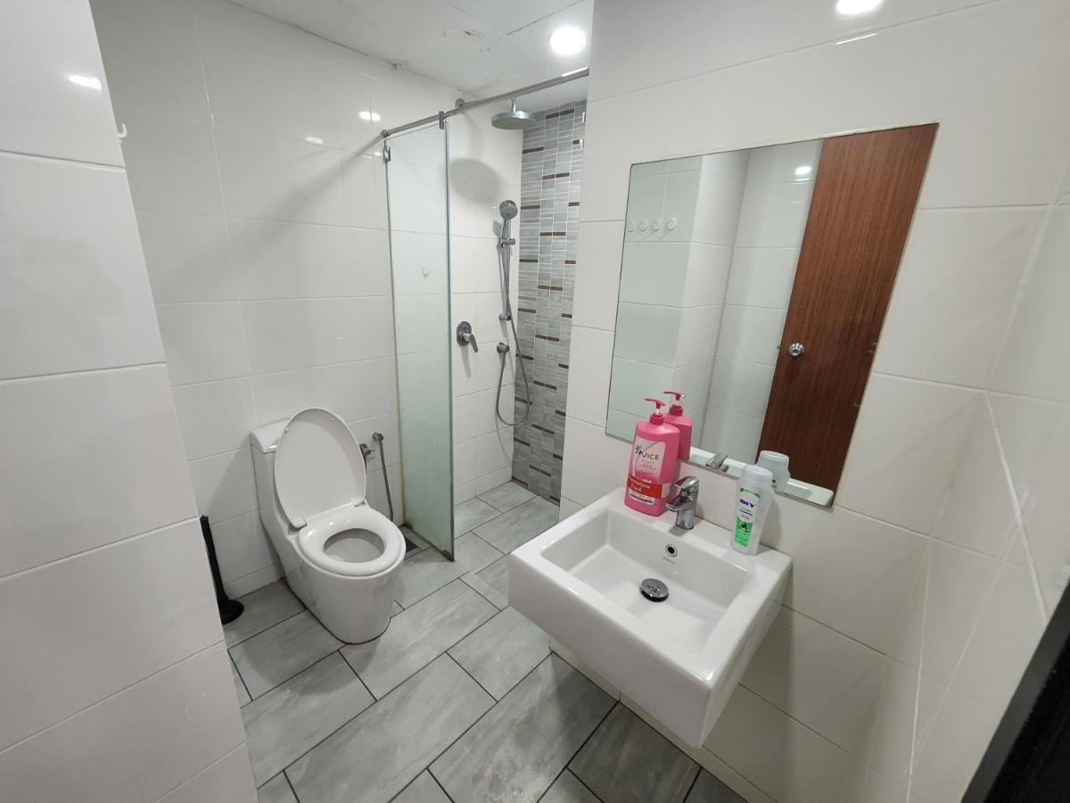 Sunrise Gurney Executive Premium Large Pangsapuri