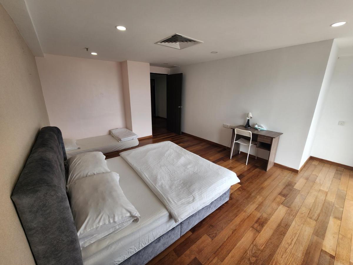 Pangsapuri Sunrise Gurney Executive Premium Large Georgetown