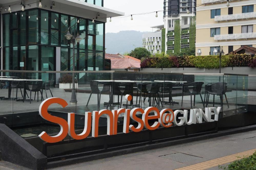 Sunrise Gurney Executive Premium Large Pangsapuri