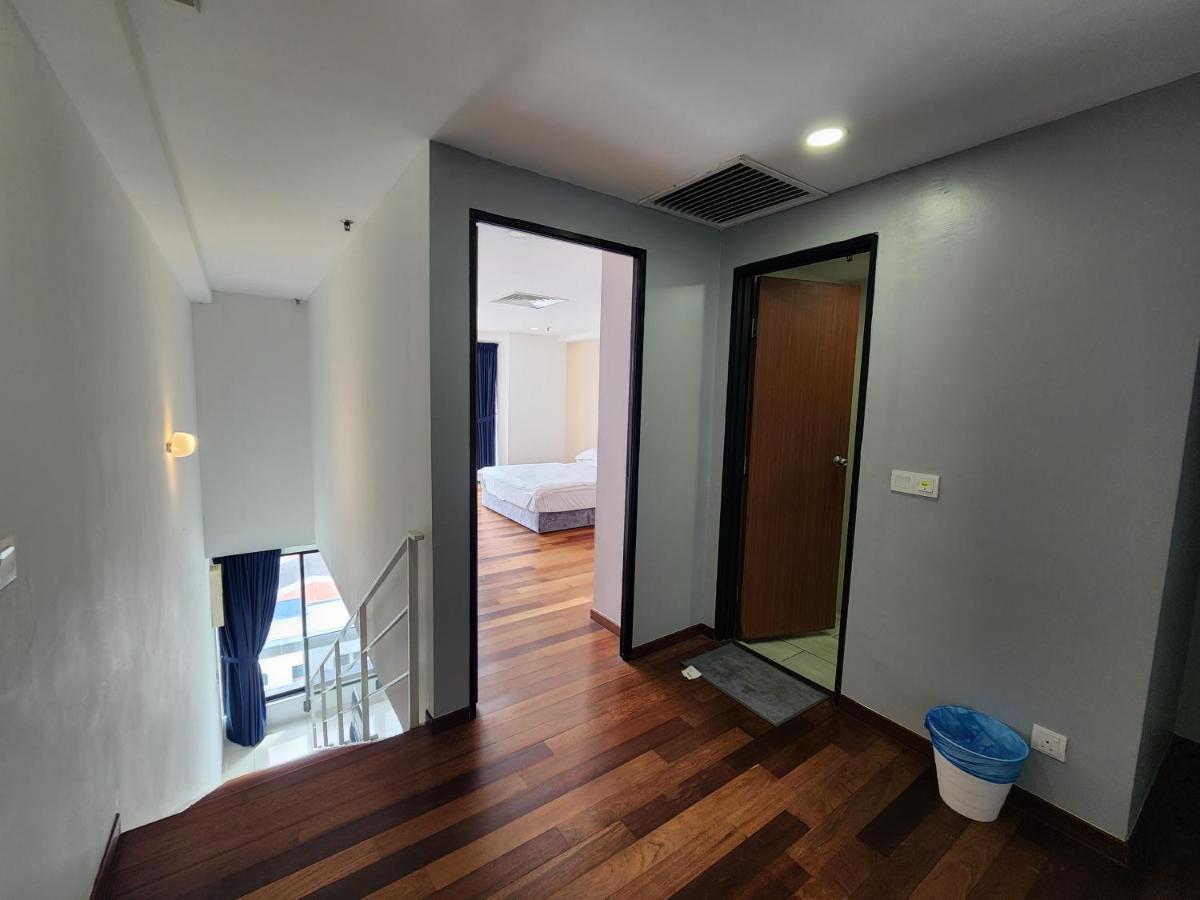 Sunrise Gurney Executive Premium Large Pangsapuri *